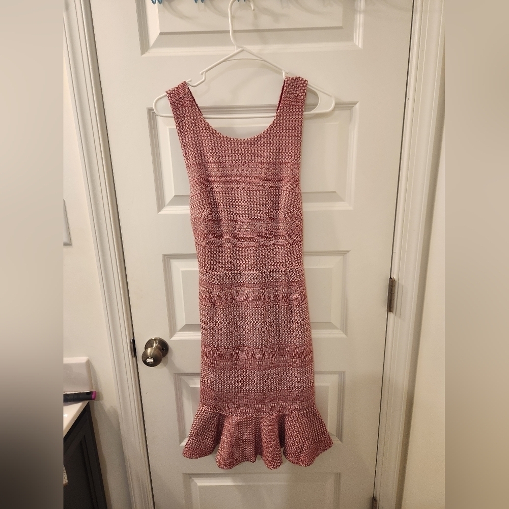 Banana Republic Size 4P Red Criss Cross Back Ruffle Hem Summer Dress #R560